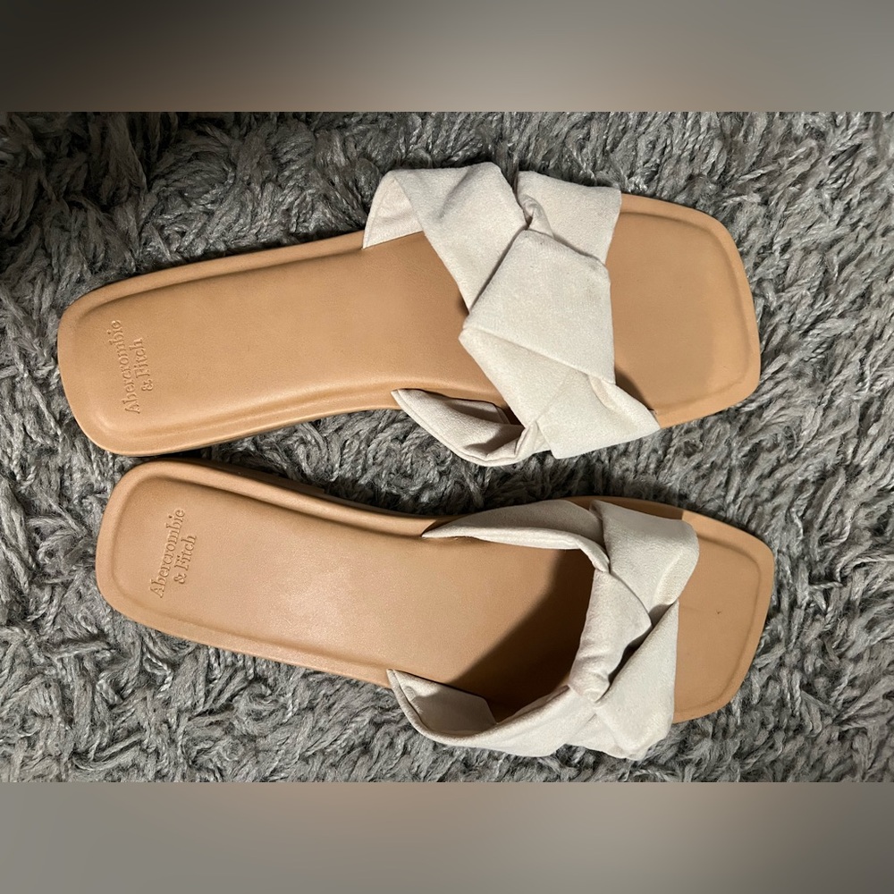 A&F sandals!!